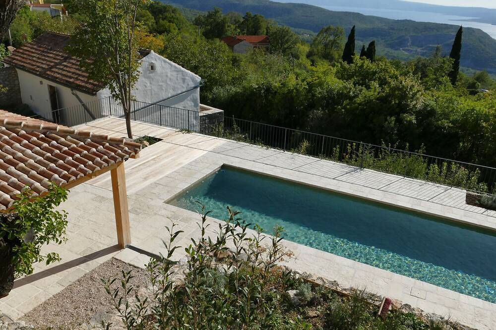 Casa vacanza a Kvarn a partire da 264€ a notte