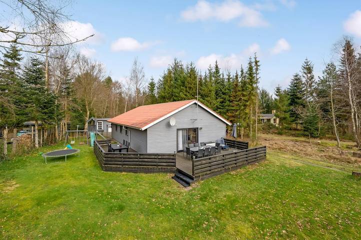Ferieudlejning for 11 personer, med Jacuzzi og Terrasse samt Sauna i Virksund