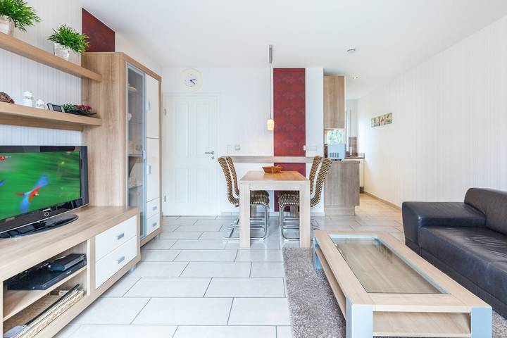 Ferienhaus für 4 Personen, mit Terrasse in Boltenhagen - 2