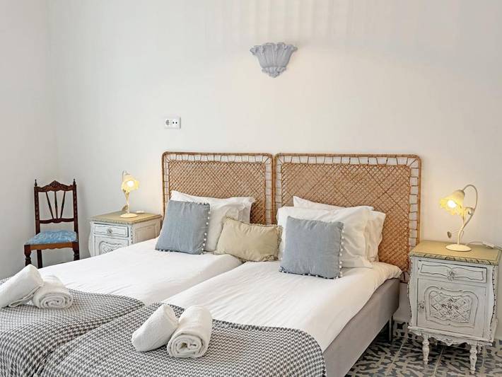 Apartamento para 4 personas, con terraza y jardín en Fuseta