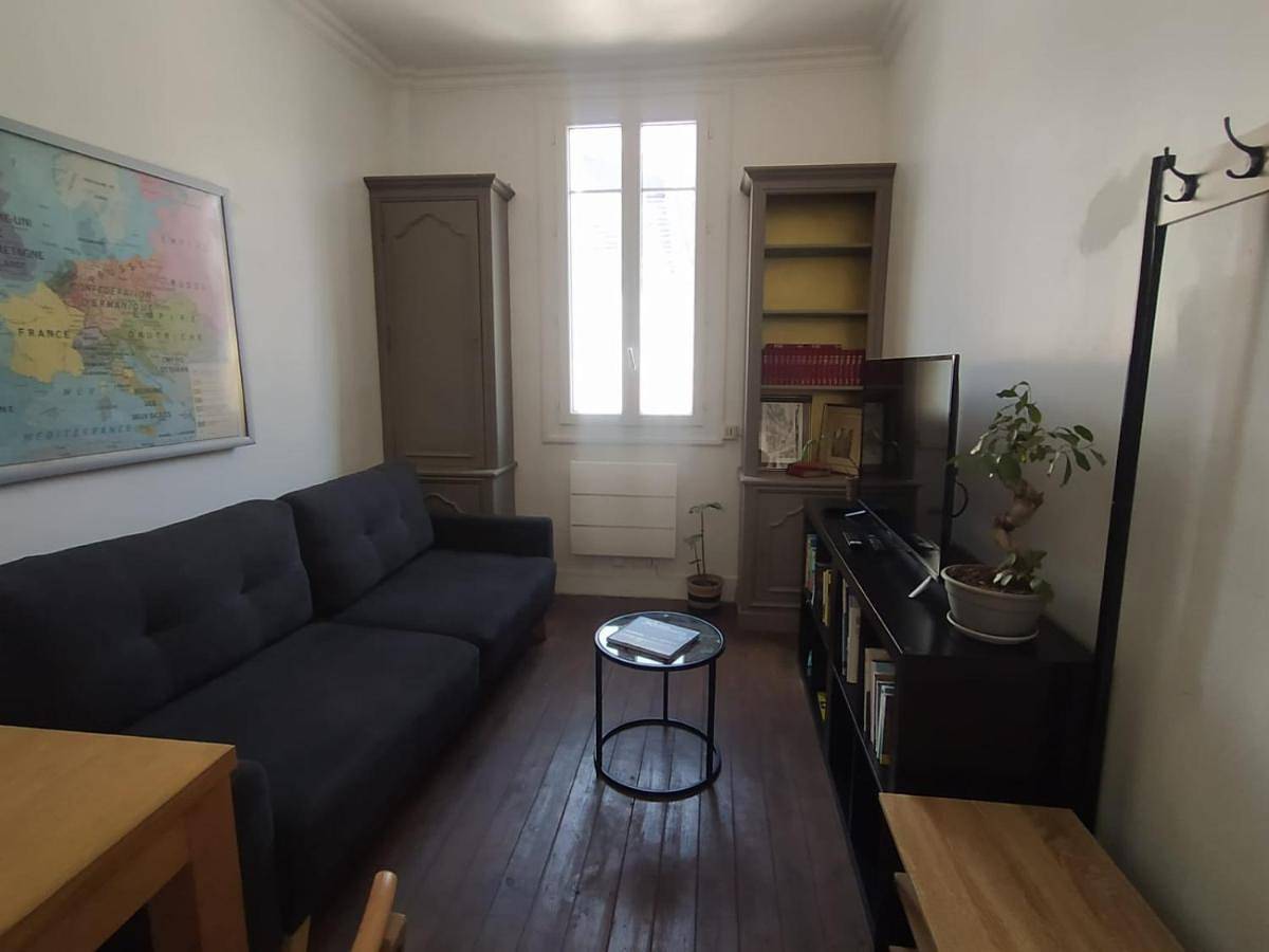 Appartement entier, One-Bedroom Apartment in Déville-lès-Rouen, Région de Rouen