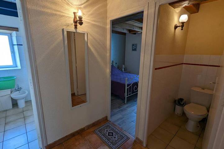 Gîte pour 6 personnes, avec jardin à Bellon - 4