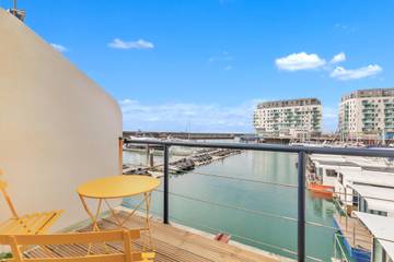 Gîte pour 4 personnes, avec terrasse à Brighton