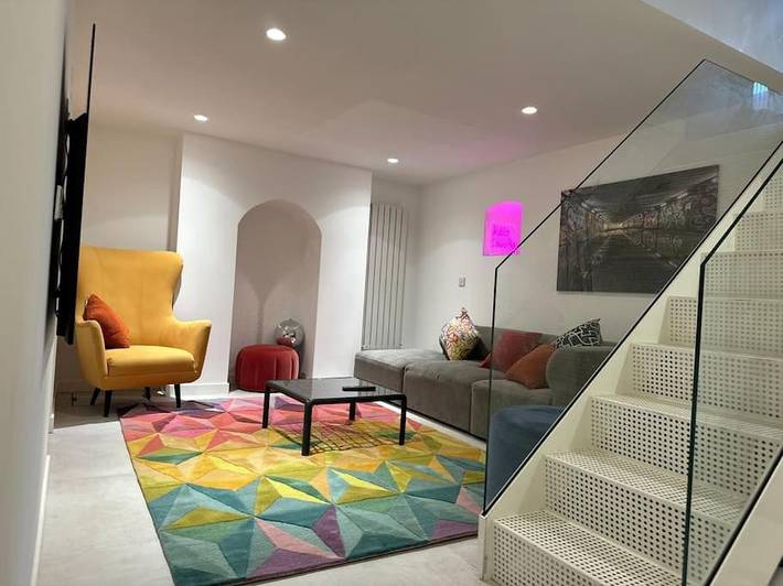 Ferienhaus für 9 Personen, mit Balkon und Terrasse sowie Garten in Norwich