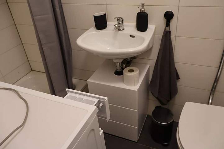 Ganze Wohnung, Modernes Apartment in Top-Lage Nürnbergs in Nürnberg, Frankenalb