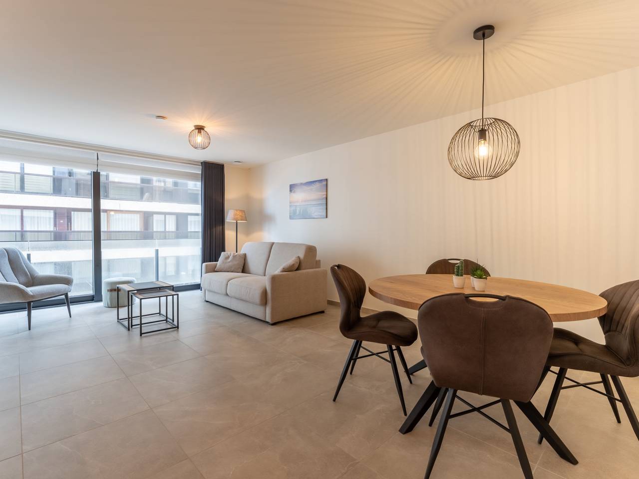 Entire apartment, C-Dream I with lateral seaview in Blankenberge, Belgian Coast