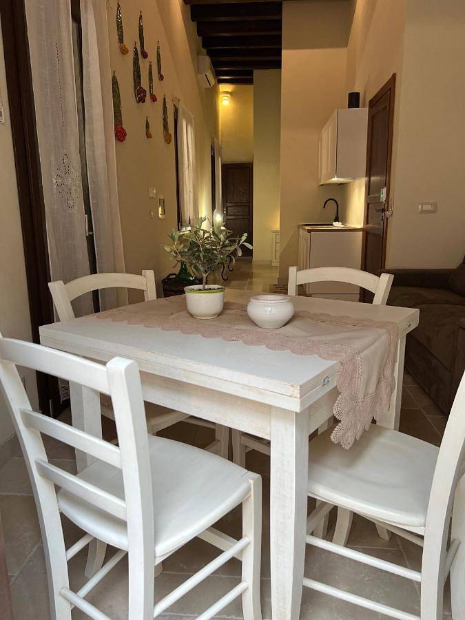 Location de vacances pour 2 personnes, avec jacuzzi et terrasse à Taranto - 3