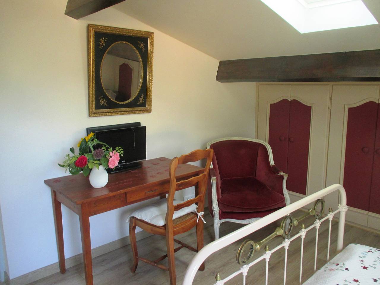 Chambre d'hôtes 'Cantegrel 1er Étage de 1 à 5' avec Terrasse Partagée, Jardin Partagé et Wi-Fi in Lunel-Viel, Côte d'Améthyste
