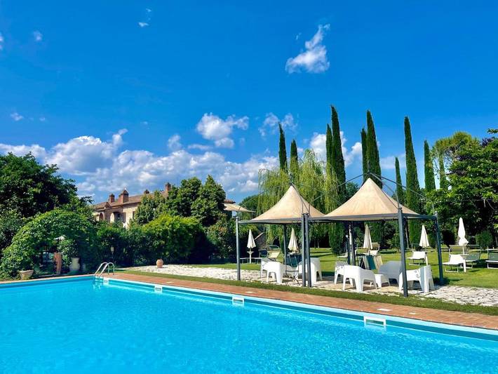 Ferienwohnung für 2 Personen, mit Pool und Ausblick sowie Garten - 1