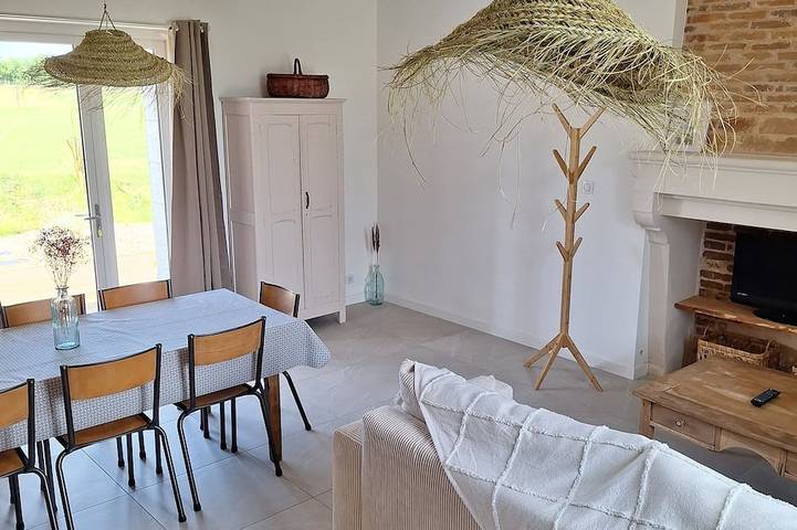 Gîte pour 8 personnes, avec jardin à La Petite-Boissière - 3