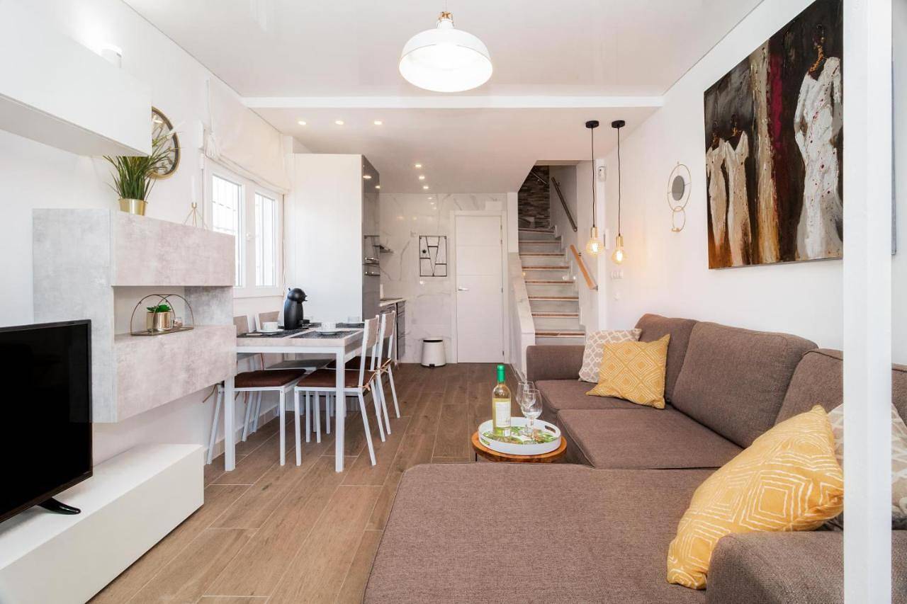Ganze Wohnung, Two-Bedroom Bungalow in Playa de La Mata (Torrevieja), Torrevieja