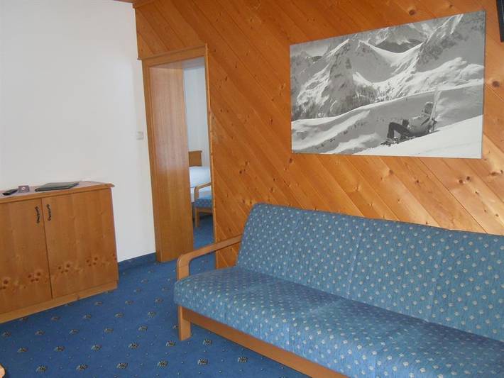 Mehrbettzimmer, Bad, Wc, Bergseite in Hohe Tauern, Heiligenblut