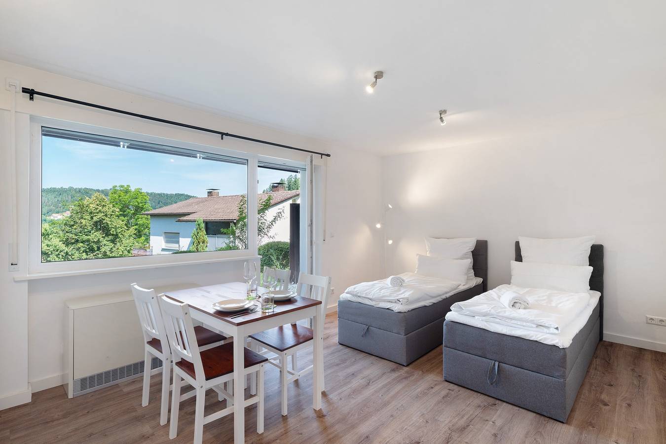 Ganze Wohnung, Ferienwohnung '1-Zimmer Am Hochwald' mit privater Terrasse, privatem Garten und Wlan in Bad Liebenzell, Nordschwarzwald
