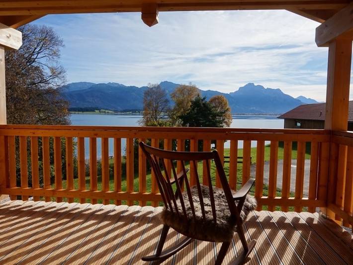 Ferienhaus für 8 Personen, mit Balkon und Terrasse sowie Seeblick in Rieden - 2
