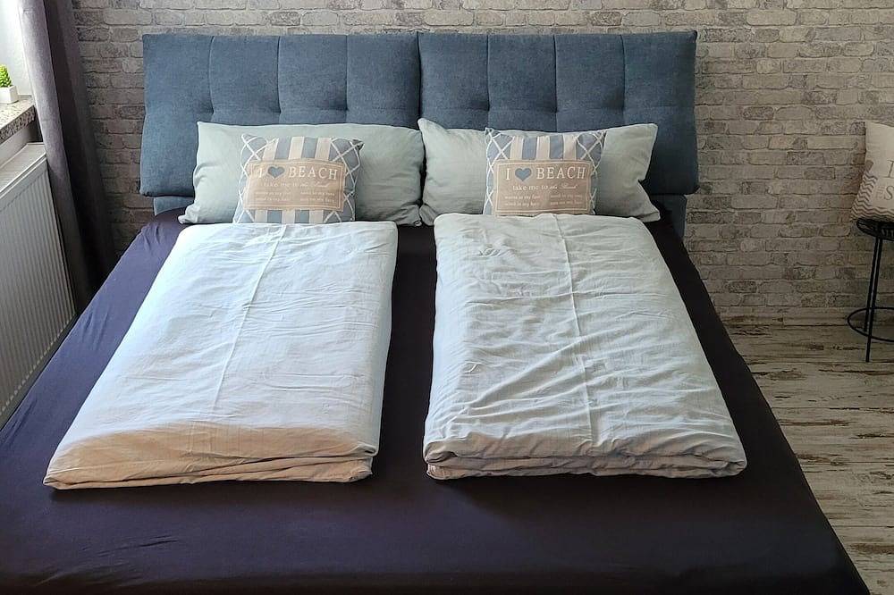 Ganze Wohnung, Schöne Wohnung , im Erdgeschoss meines Eigenheims , mit Gartenanbindung und Pool in Zörbig, Anhalt - Bitterfeld