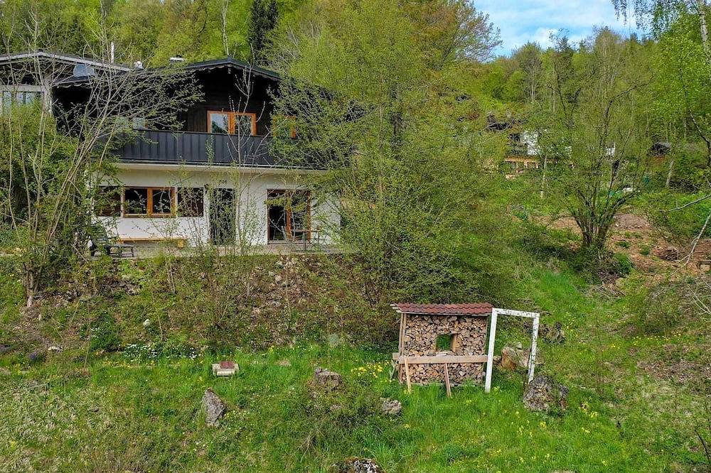Ganze Wohnung, Ferienhaus Frankenglück - Wohnung Holz vor der Hütt´n in Egloffstein, Frankenalb