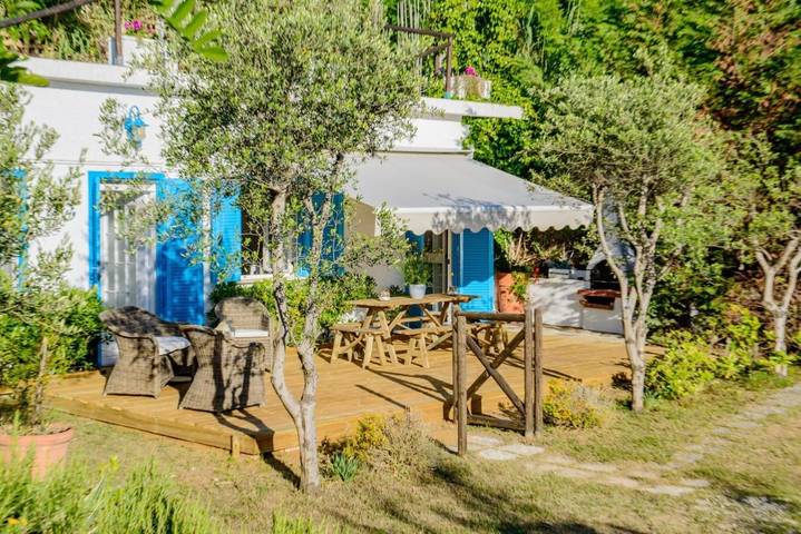 Villa per 4 persone, con Balcone e Terrazza nonché Giardino e Panorama a Palinuro