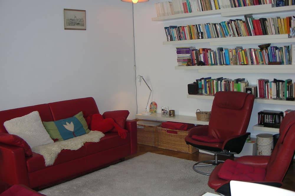 Ganze Wohnung, Zentral, ruhig, komfortabel - nahe Burgtheater, Rathaus, Museumsquartier, Oper in Wien, Wienerwald