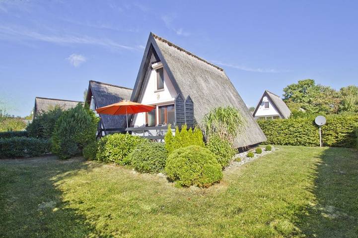 Ferienhaus für 4 Personen, mit Terrasse und Garten