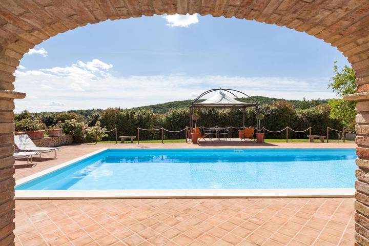 Gîte pour 4 personnes, avec jardin ainsi que piscine et vue à Corciano - 3