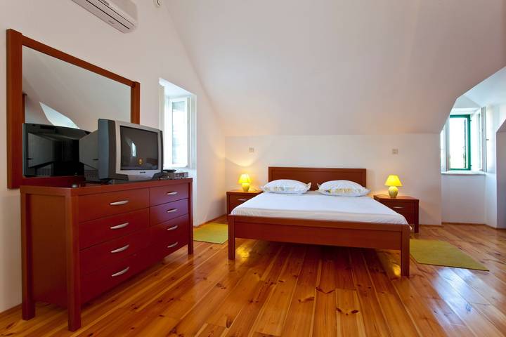 Villa pour 8 personnes, avec jardin et piscine à Sumartin - 4