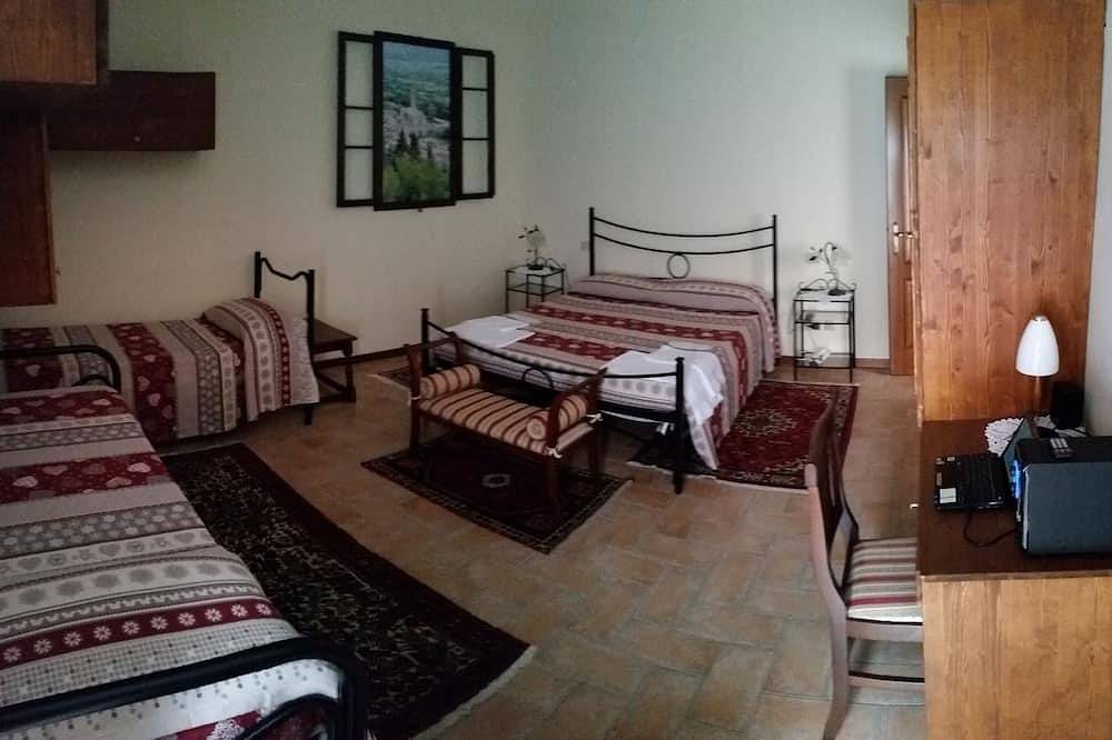 Casa María en las paredes de Asís in Asís, Provincia de Perugia