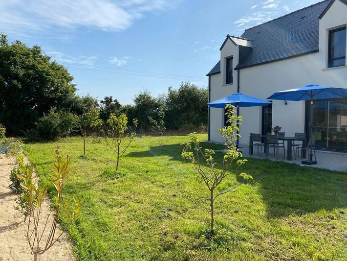Location de vacances pour 4 personnes, avec jardin ainsi que vue et terrasse dans Plage de Beg Lann - 4