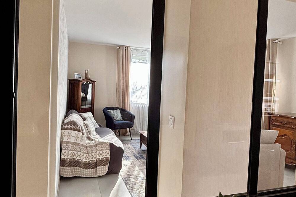 Entire apartment, Charming apartment in house in Albertville, Albertville region