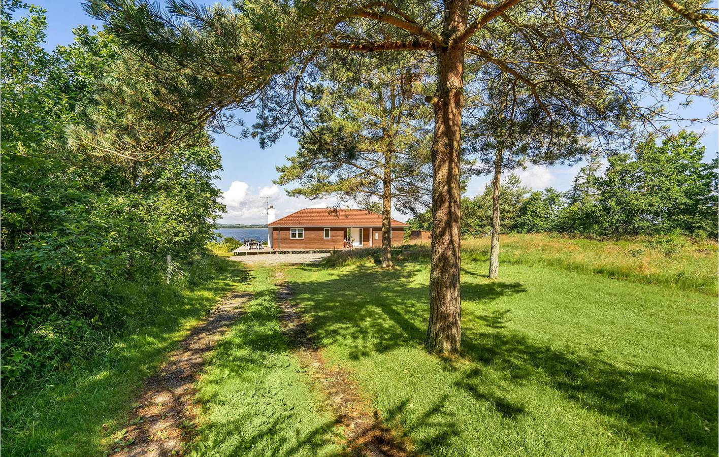 Feriehus for 6 personer med jacuzzi in Lynderup, Limfjord in Westjütland