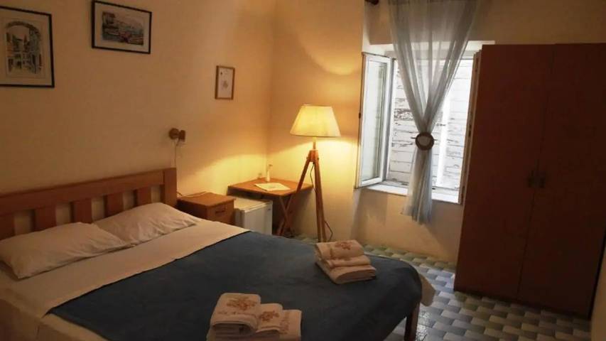 Location de vacances pour 6 personnes, avec terrasse à Budva - 4