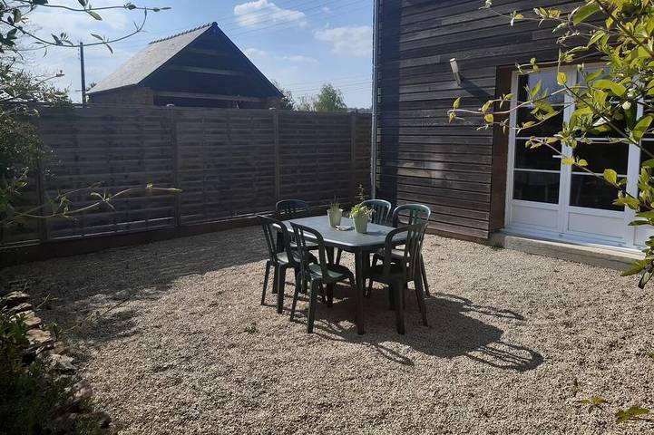 Location de vacances pour 4 personnes, avec terrasse et jardin à Plouër-sur-Rance - 3