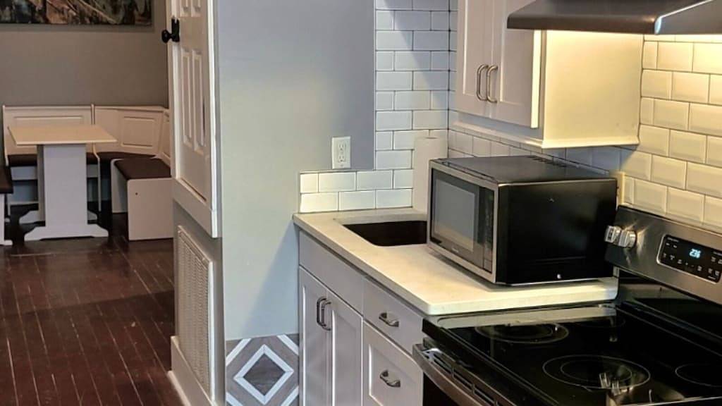 Ganze Wohnung, Cozy 2-bedroom Downtown Jackson Ms Apartment in Jackson, Hinds County