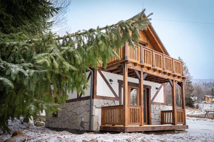Two-Bedroom Chalet in Szklarska Poręba, Sudety (Polska)