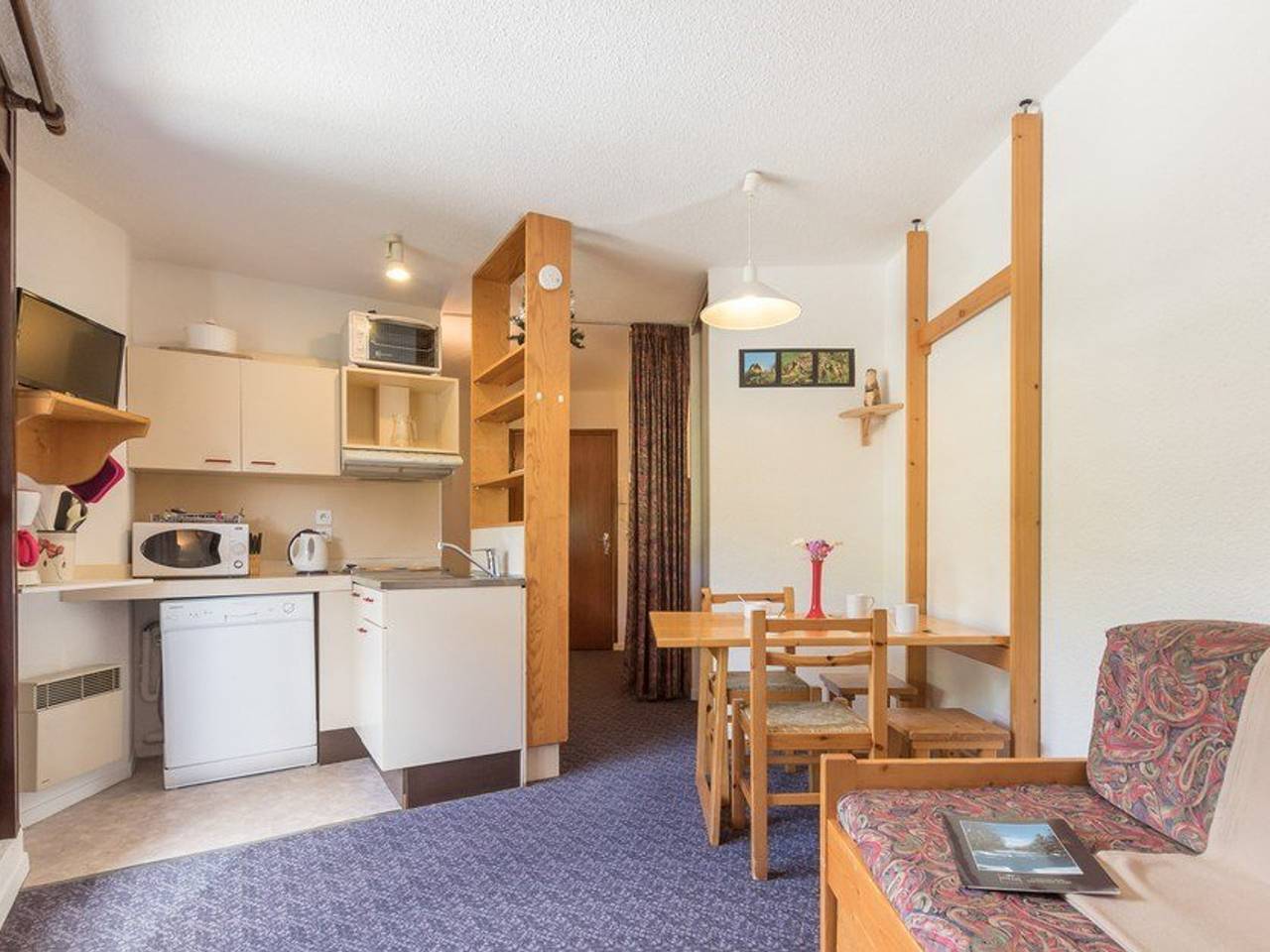 Appartement entier, Studio avec balcon et casier à ski, 4 couchages - Serre-Chevalier, Chantemerle in Saint-Chaffrey, Serre Chevalier