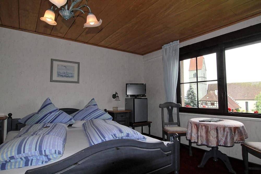Ganze Wohnung, Doppelzimmer Classic ohne Balkon in Hagnau am Bodensee, Region Bodensee-Oberschwaben