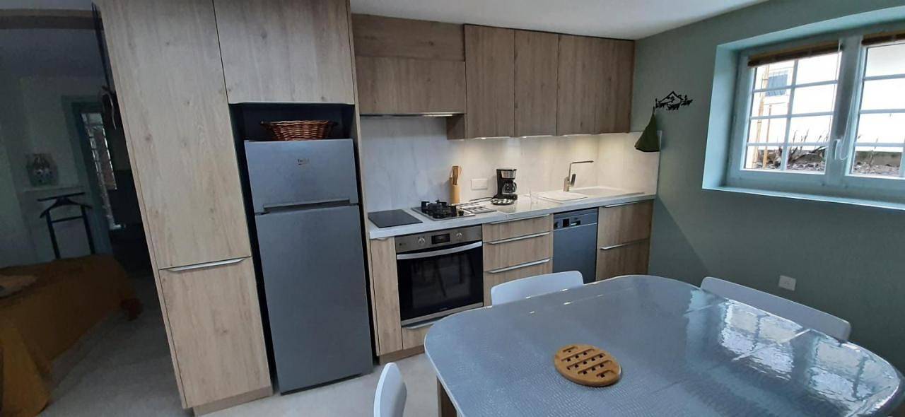 Appartement entier, Two-Bedroom Apartment in Aurillac, Région d'Aurillac