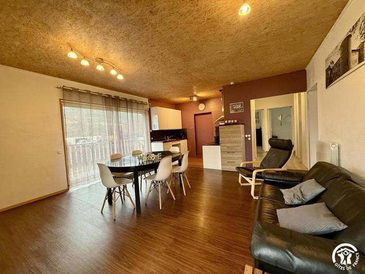 Location de vacances pour 6 personnes, avec jardin à Rouvenac - 3