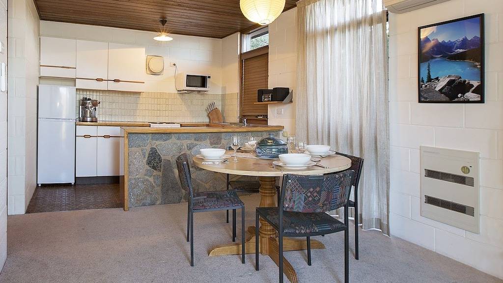 Ganze Wohnung, Absolute Seeseite, herrliche Lage direkt in Jindabyne in Jindabyne, New South Wales