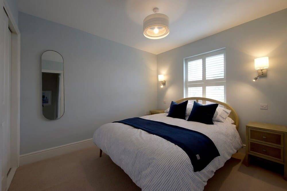 Airy House & Garden, 5 min Drive to Saunton Sands in Braunton, Devon