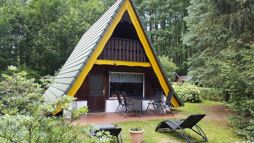 Ferienhaus für 4 Personen, mit Balkon und Garten, kinderfreundlich in Milmersdorf