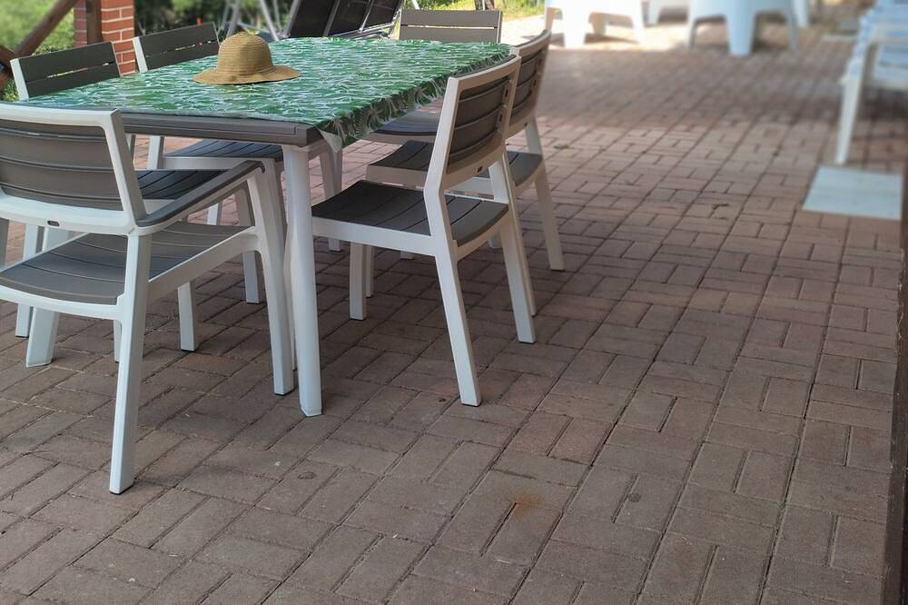 Property equipped with all amenities. Linen and towels included. in Roseto degli Abruzzi, Adriaküste Abruzzen