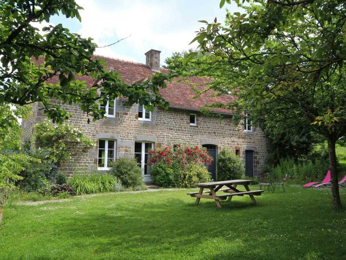 Gîte pour 10 personnes, animaux acceptés - 1