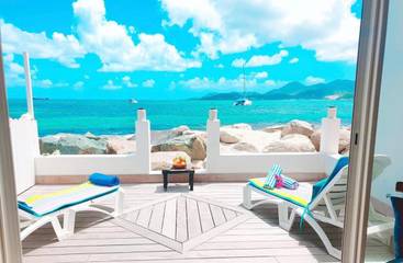 Gîte pour 2 personnes, avec vue et jardin ainsi que piscine et balcon dans Nettlé Bay