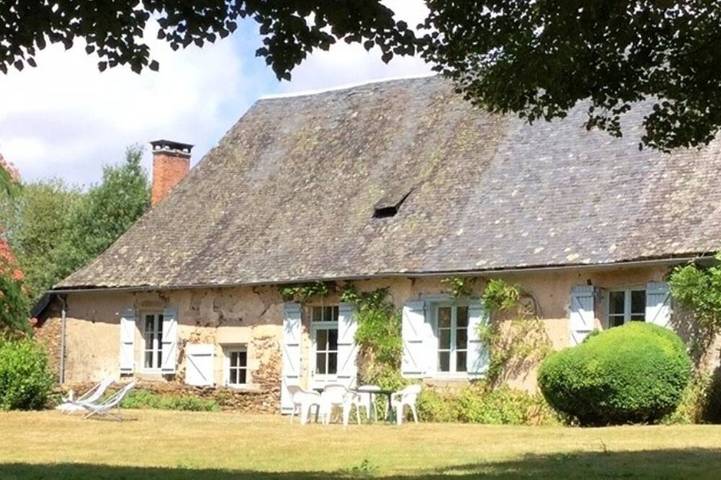 Gîte pour 6 personnes, avec jardin, animaux acceptés