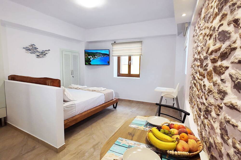 Myrsini's Downstairs Studio in Pilion