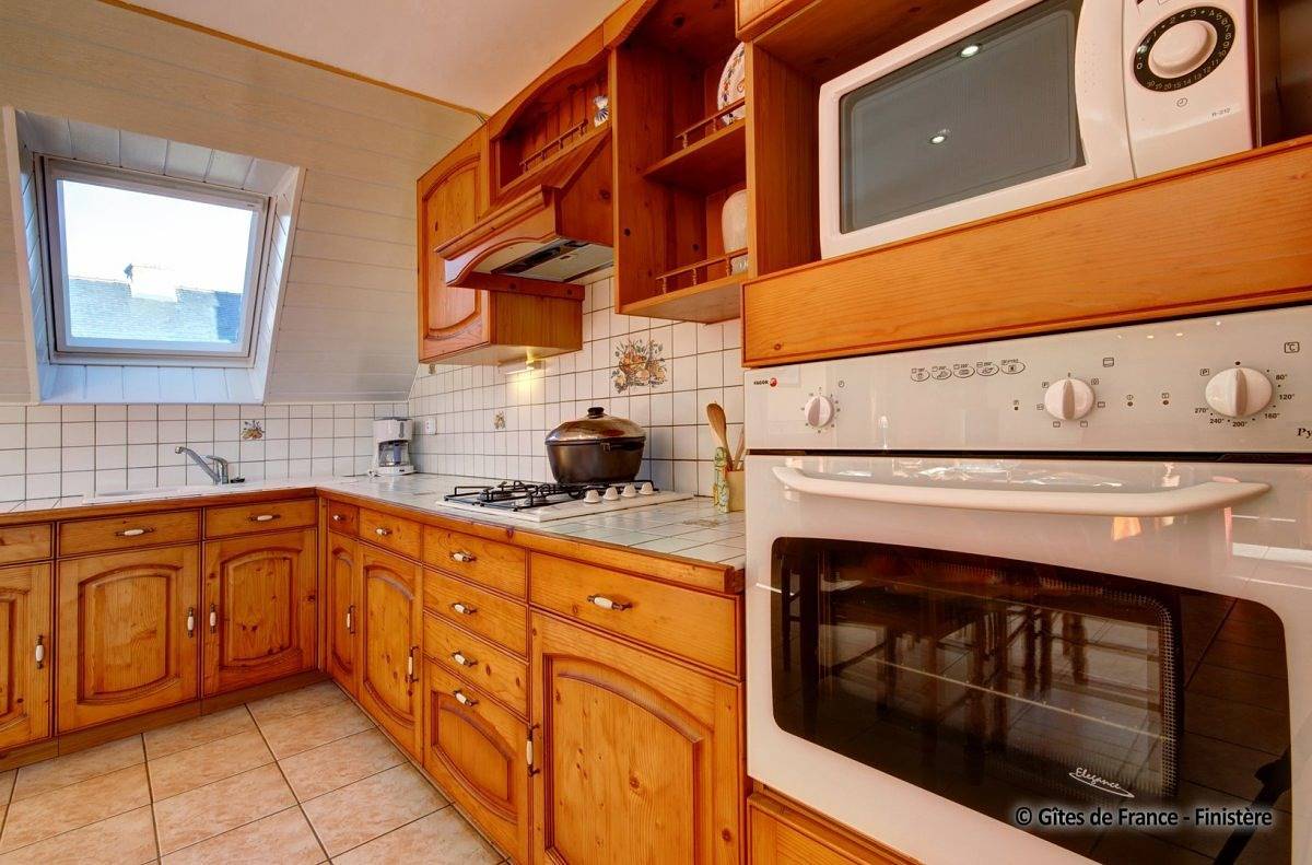 Coat madiou in Argol, Iroise