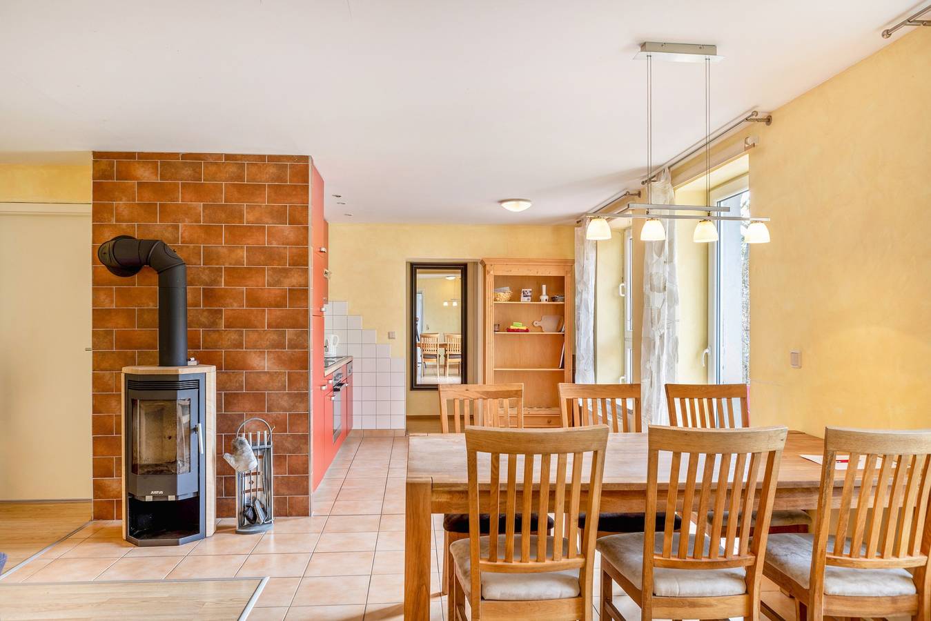 Ganze Wohnung, Ferienwohnung 'Fewo 2 Bis 6 Personen' mit privater Terrasse, privatem Garten und Wlan in Kranichfeld, Weimarer Land