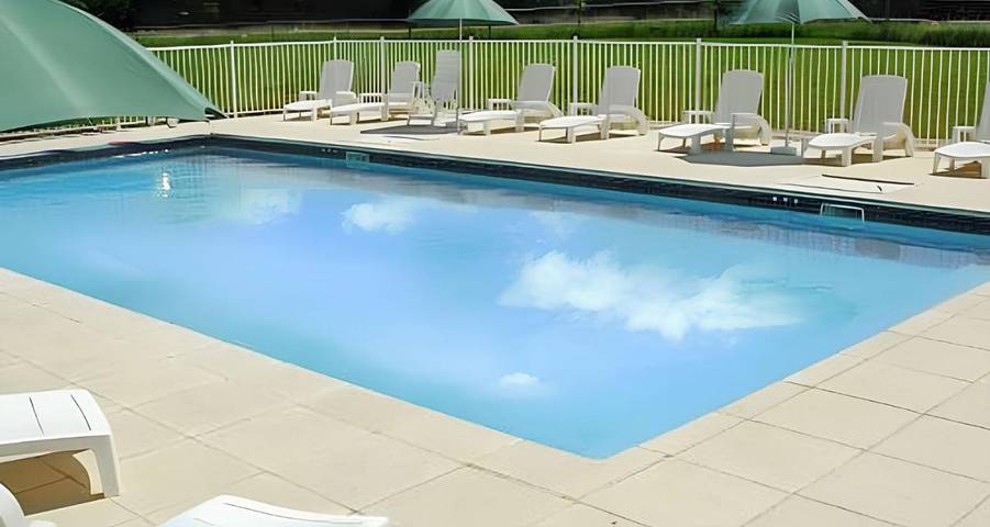 Location de vacances pour 6 personnes, avec piscine et jardin, animaux acceptés à Saint-Vincent-la-Châtre - 3