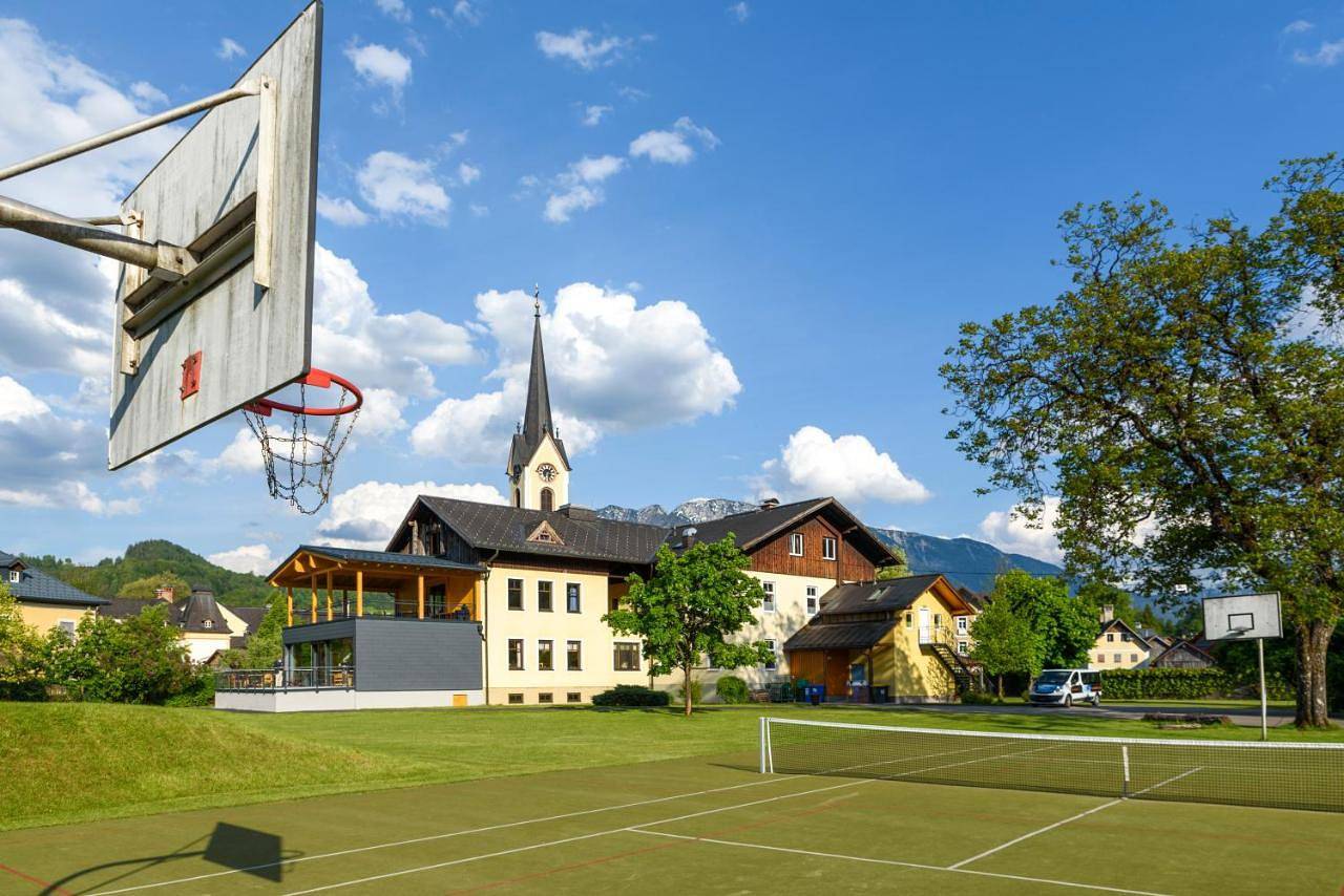 Luise Wehrenfennig & Haus Eva in Bad Goisern am Hallstättersee, Bad Goisern