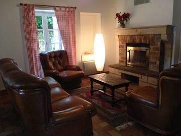 Gîte pour 6 Personnes dans Valdivienne, Vienne (France), Photo 2